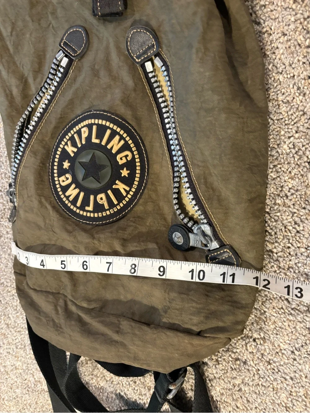 Kipling vintage green